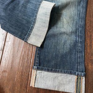 LUCKY BRAND Cropped Jeans. Size 25.